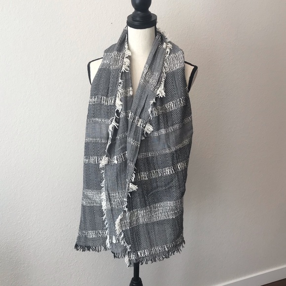 J. Crew Accessories - J. Crew Scarf